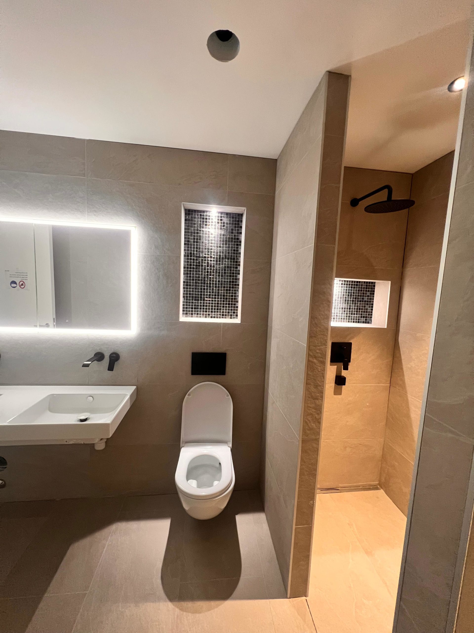 salle-de-bain-sur-mesure-Aigle